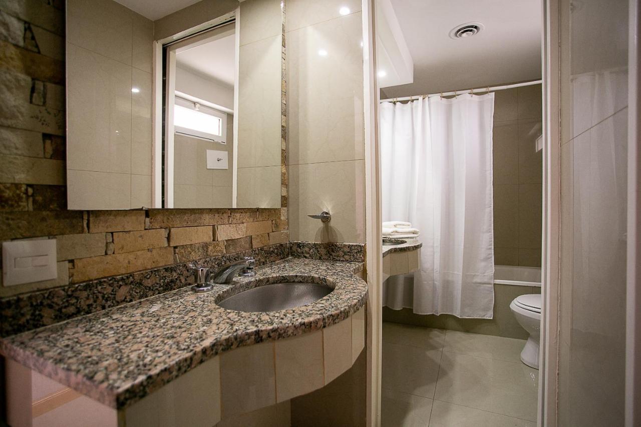 Hotel Dior Tandil Esterno foto