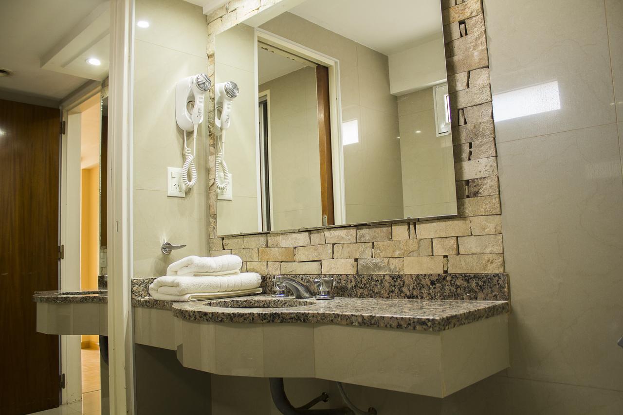 Hotel Dior Tandil Esterno foto
